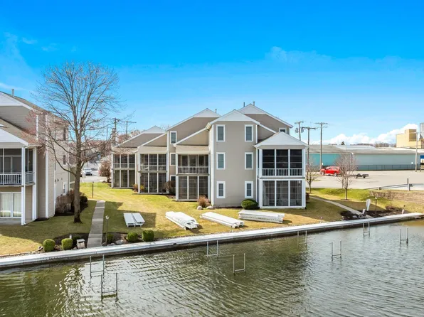 300 E Medusa St APT 5D, Syracuse, IN 46567