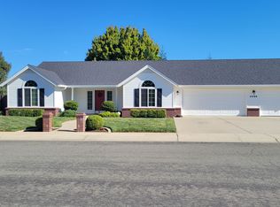 4096 Sunglow Dr, Redding, CA 96001