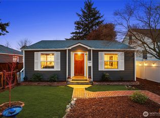 9425 14th Ave SW, Seattle, WA 98106