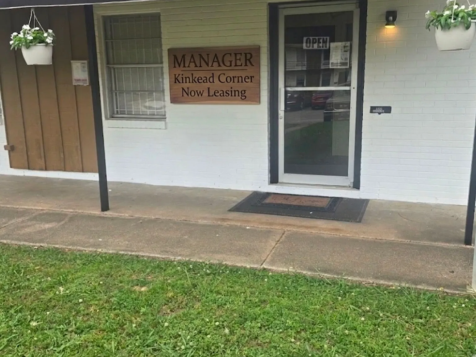 2 Bed, 1 Bath for Rent! — Photo 3