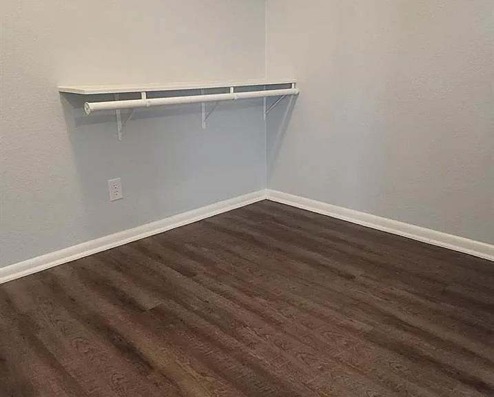 9614 Charter Ridge Dr — Photo 27