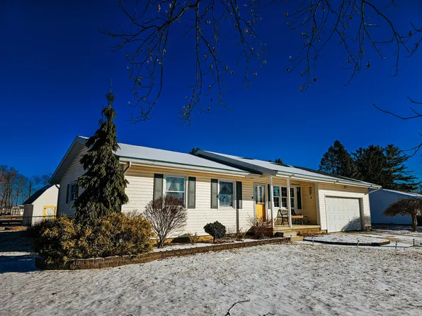 405 E Coomer St, Morenci, MI 49256