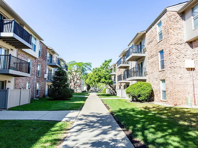 Beautiful Garden Style Community