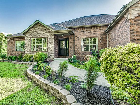 4th image of 325 Peninsula Estates Ln