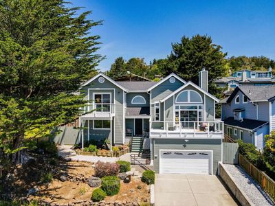 754 San Carlos Ave, El Granada, CA, 94018