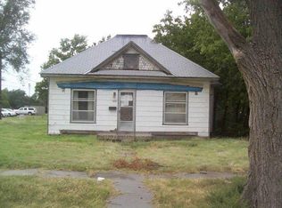 1417 Broadway St, Larned, KS 67550