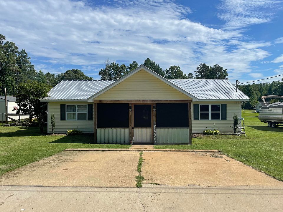 1st image of 1351 Warren Cir N