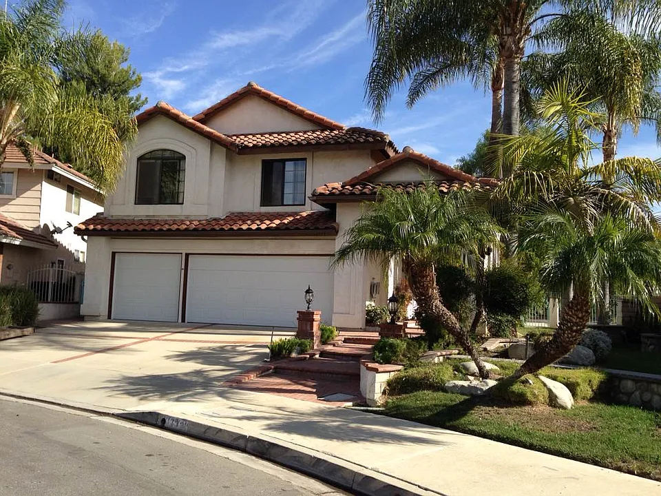 13933 Falcon Ridge Dr