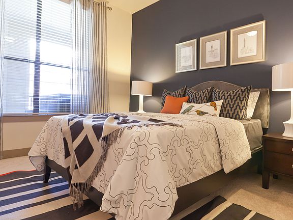 4th image of 7600 Highmeadow Dr APT 4016