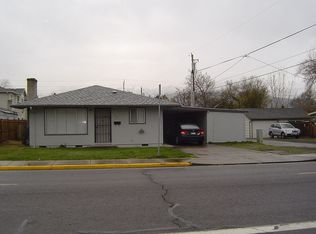 345 N 2nd St, Central Pt, OR 97502