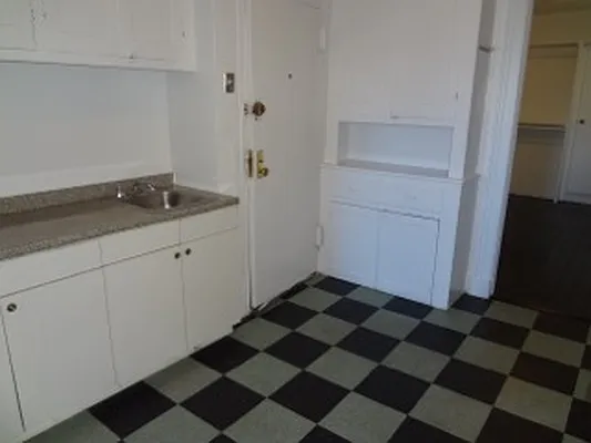 Rented by City Heights Realty | media 52