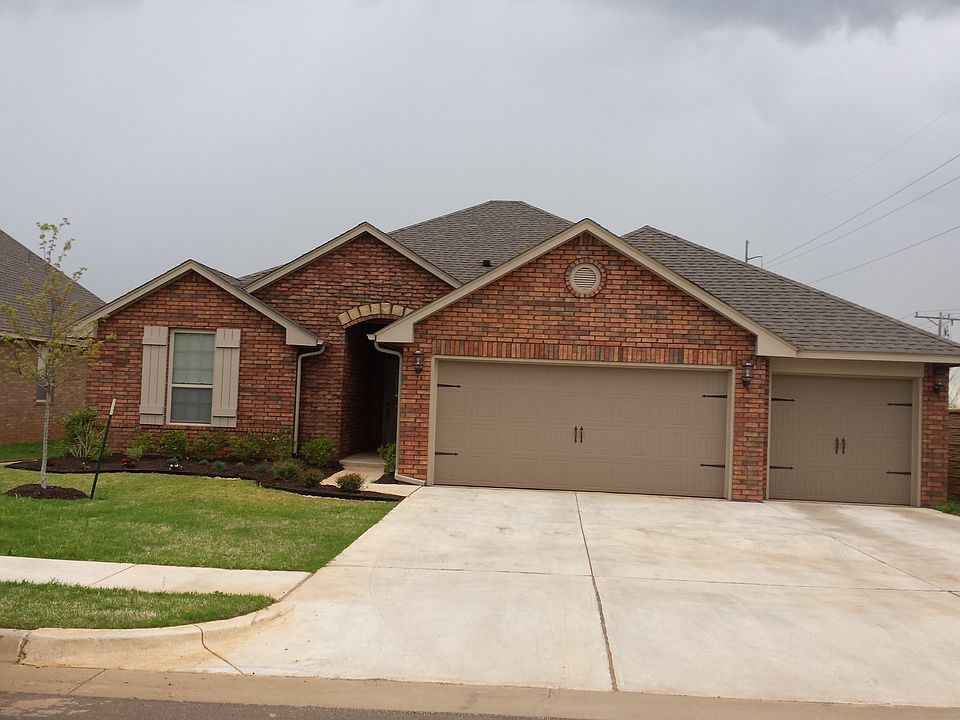 1st image of 9805 NW 138th Ter