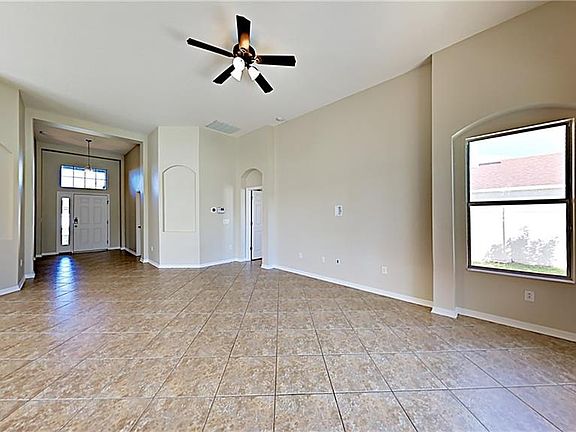 4th image of 8326 Deerland Bluff Ln