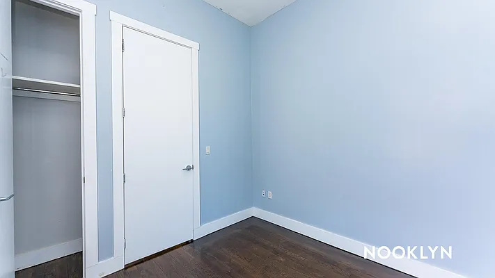 Rented by Nooklyn NYC LLC | media 7