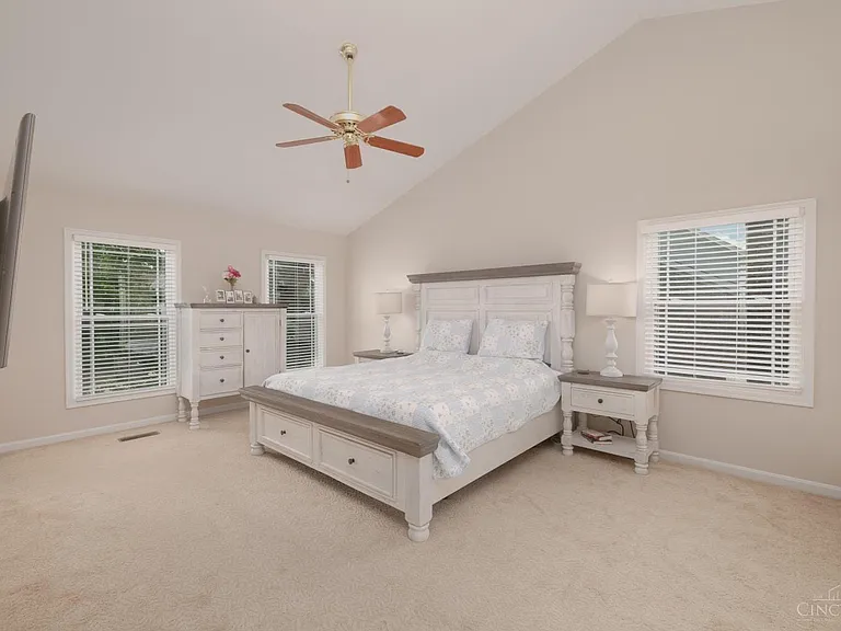 4646 Lakeridge Ct — Photo 21