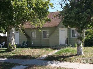 214-216 N Commercial Ave, Emmett, ID 83617