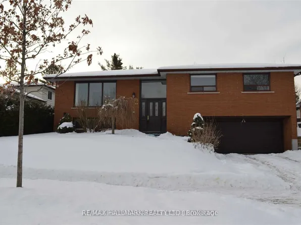 25 Glenridge Rd, Barrie, ON L4N 2X9