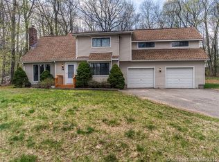 36 Juggernaut Rd, Prospect, CT 06712