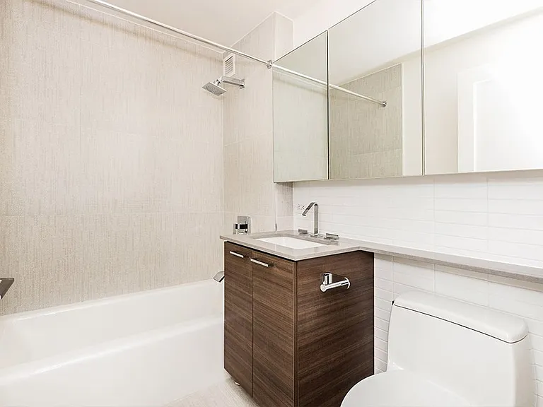 240 E 86th St #8J — Photo 7