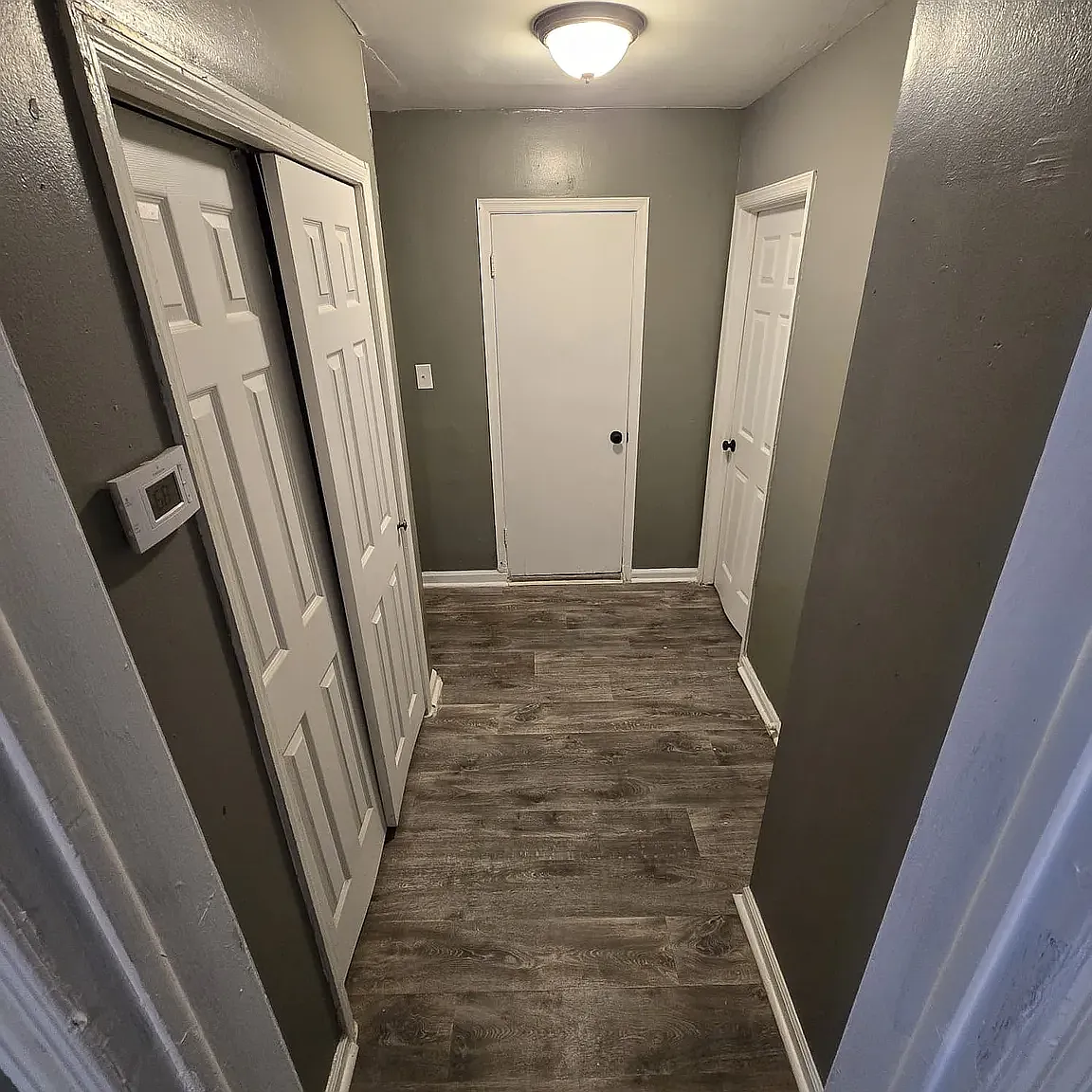 3 bed, $995 — Photo 4