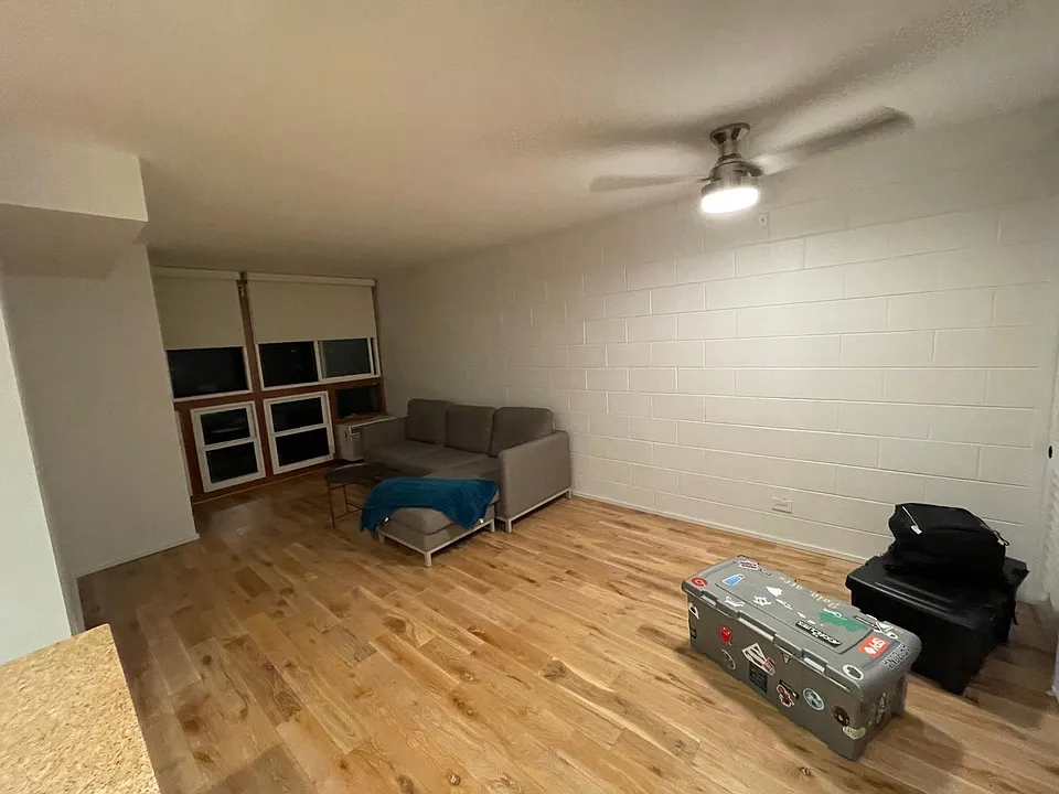 Living / Dining Area