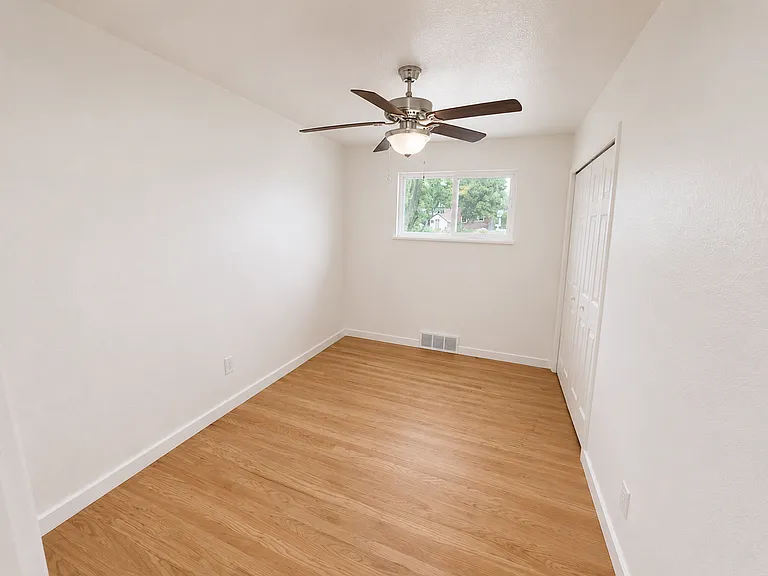 1305 Otis St #1301 — Photo 8