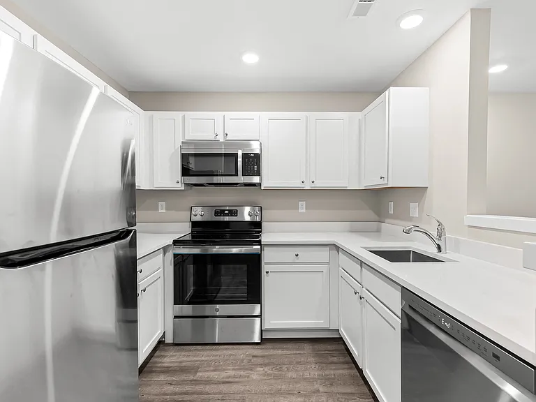 The Kensley — Photo 15