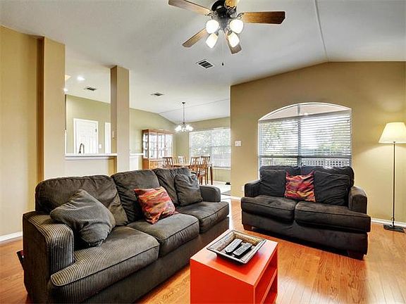 3rd image of 5021 Barlow Dr