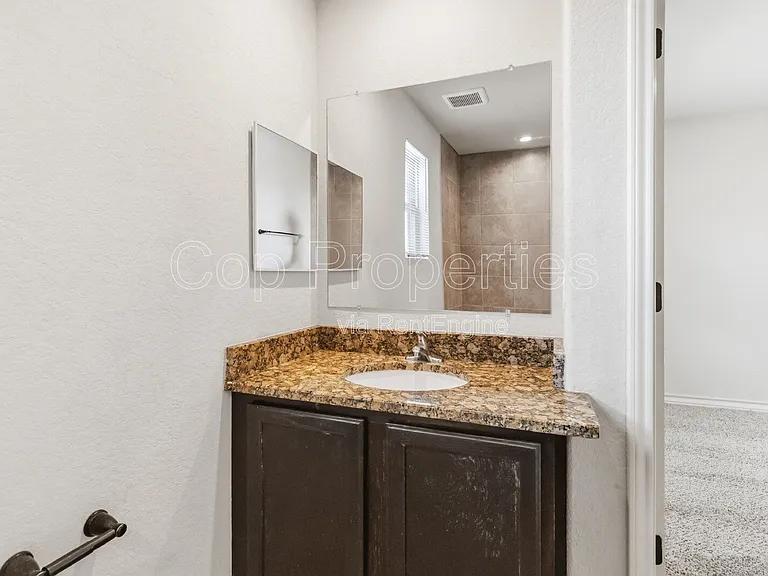7102 Micayla Cv #103 — Photo 20