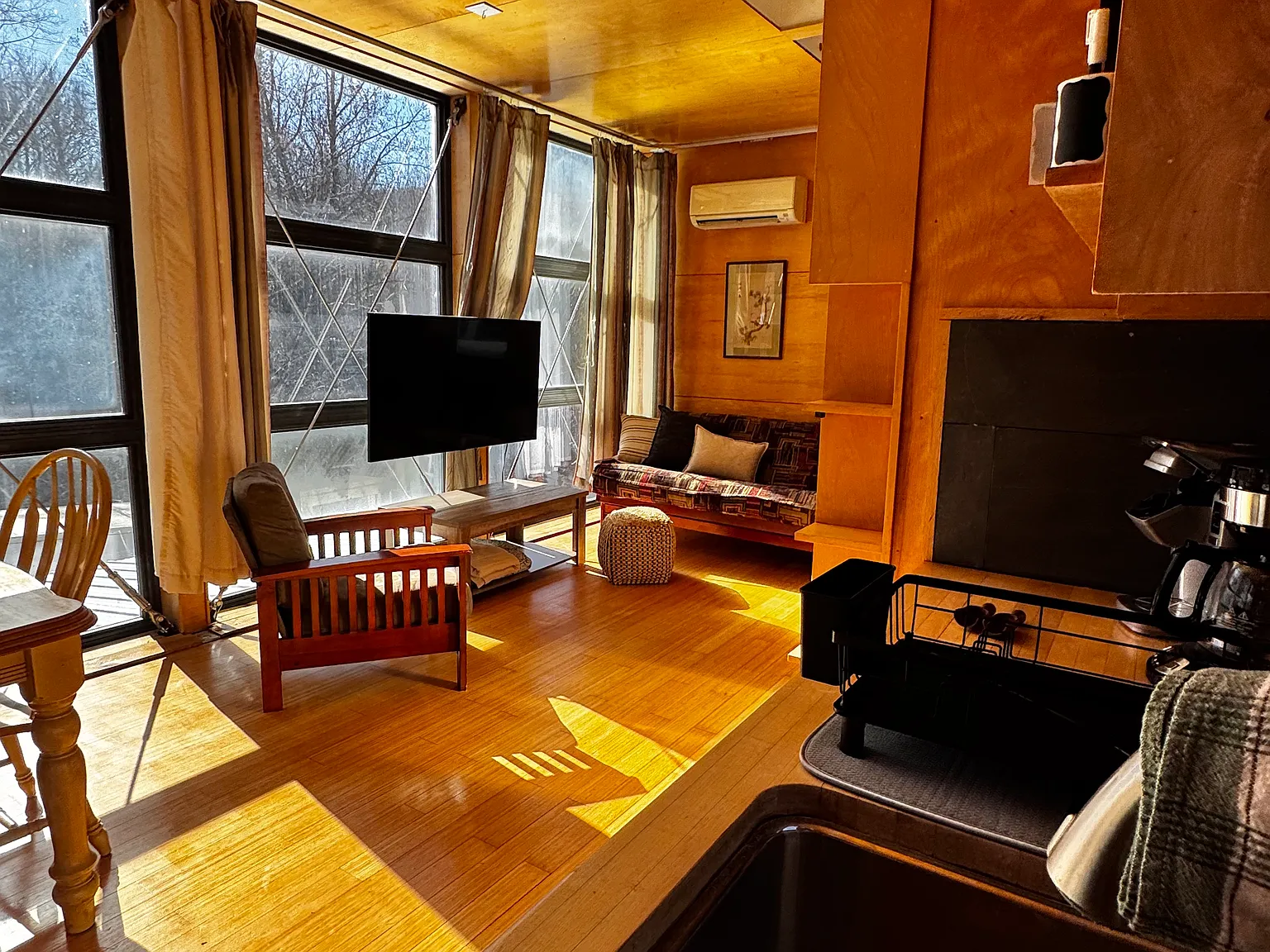 1 bed, 750 sqft, $1,900 — Photo 4