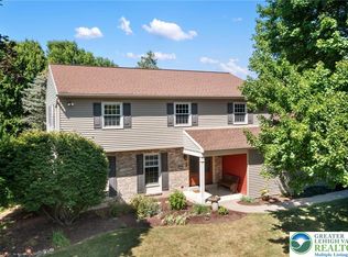 1253 Clearview Cir, Allentown, PA 18103