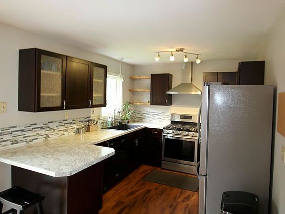 2nd image of 16642 Riddell Cir