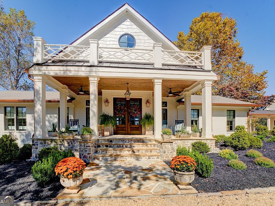 1st image of 419 Parker Rd