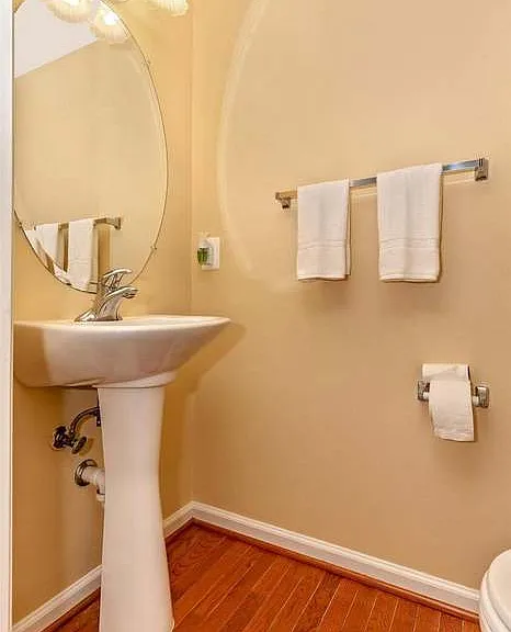 19411 Rayfield Dr — Photo 26