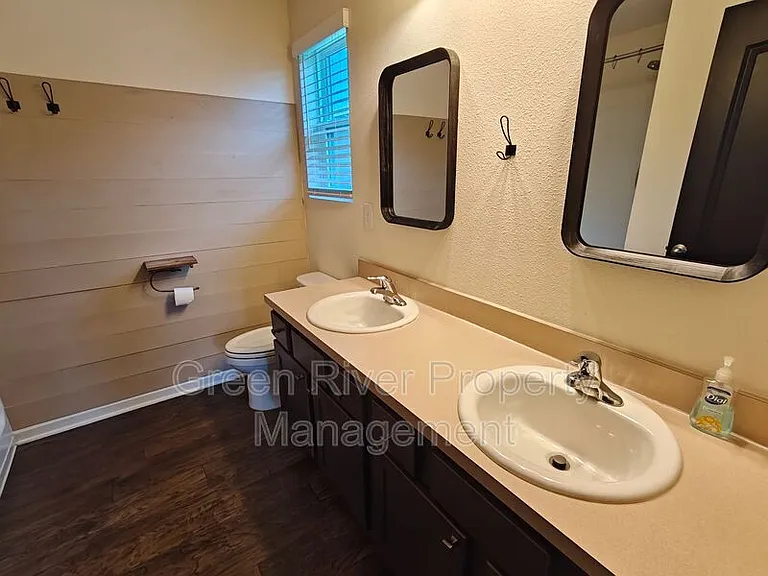 3650 Shiner Dr — Photo 23