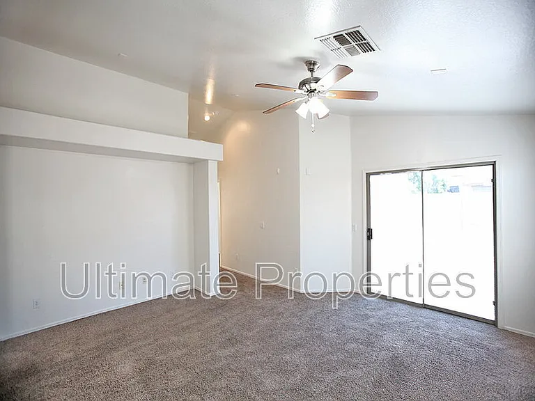 5921 S 249th Dr — Photo 16