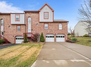 1412 Lexington Dr, Lawrence, PA