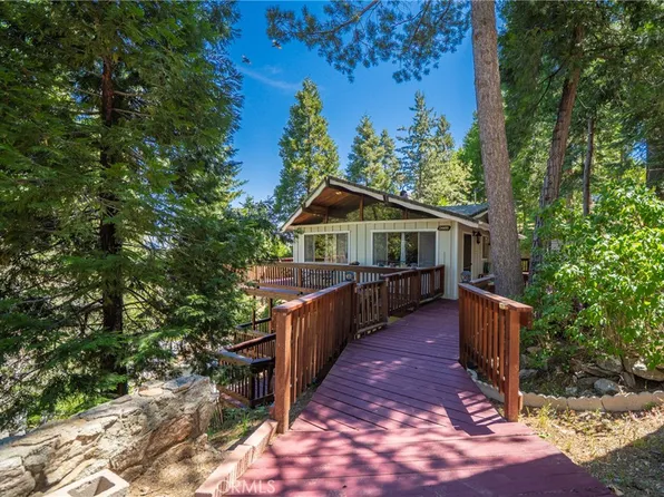 24495 Geneva Dr, Crestline, CA 92325