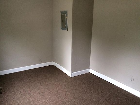 4th image of 1044 Kenton St Unit 111
