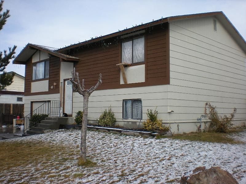 1st image of 42 N Pleasants Dr