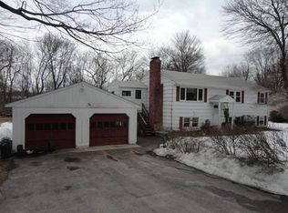 25 Stone St, Bellingham, MA 02019