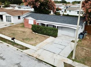 5647 Andrea Dr, Holiday, FL 34690