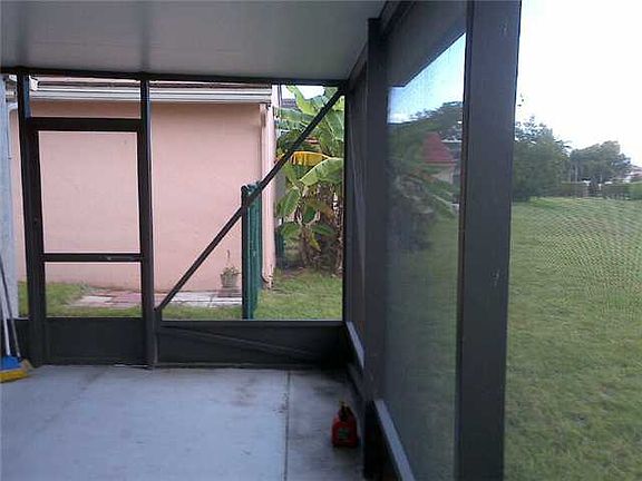 3rd image of 18881 NW 19th St