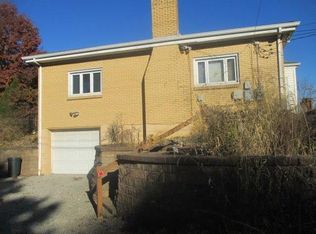 6303 Leechburg Rd, Verona, PA 15147