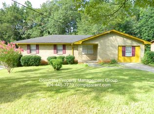 2817 Knollview Dr, Decatur, GA 30034