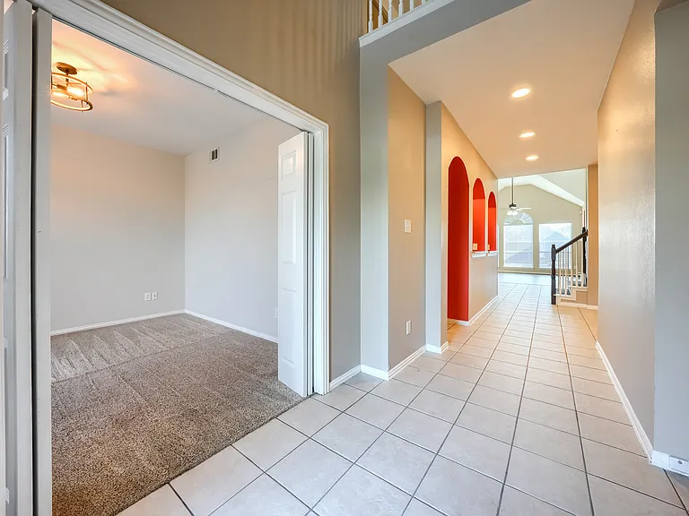 1808 Giddings Ct — Photo 25