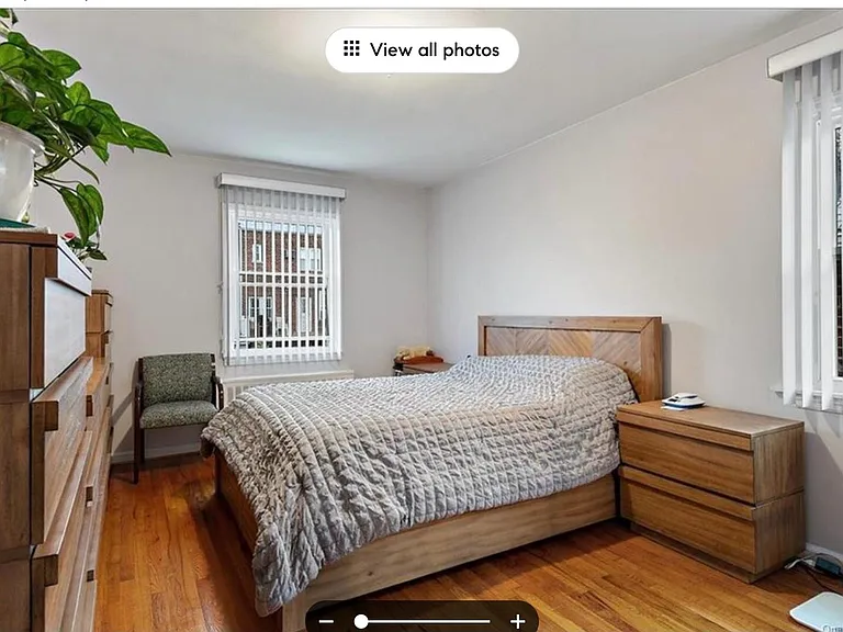 2415 Throop Ave #2 — Photo 4