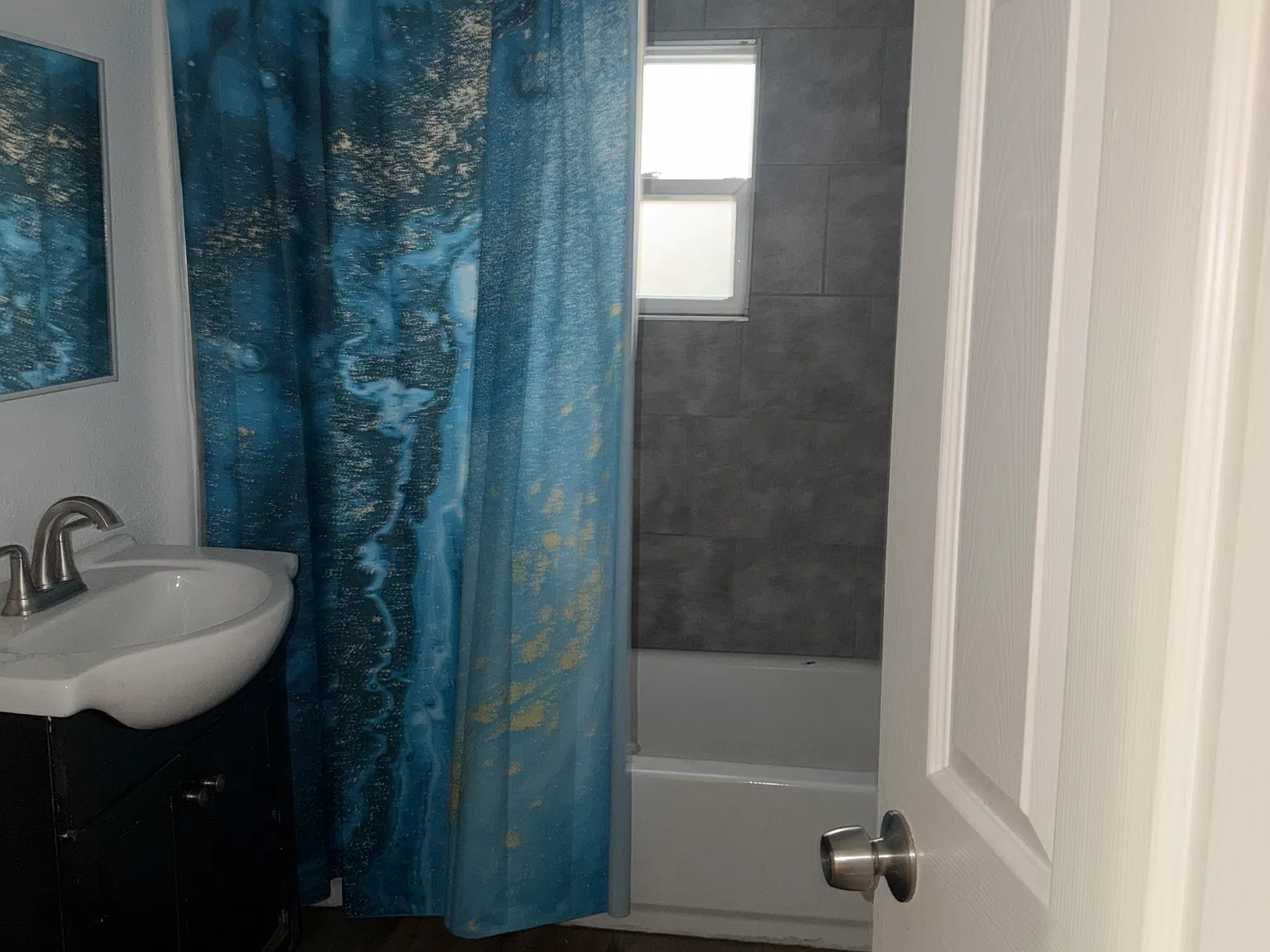 2 bed, 800 sqft, $1,100 — Photo 2