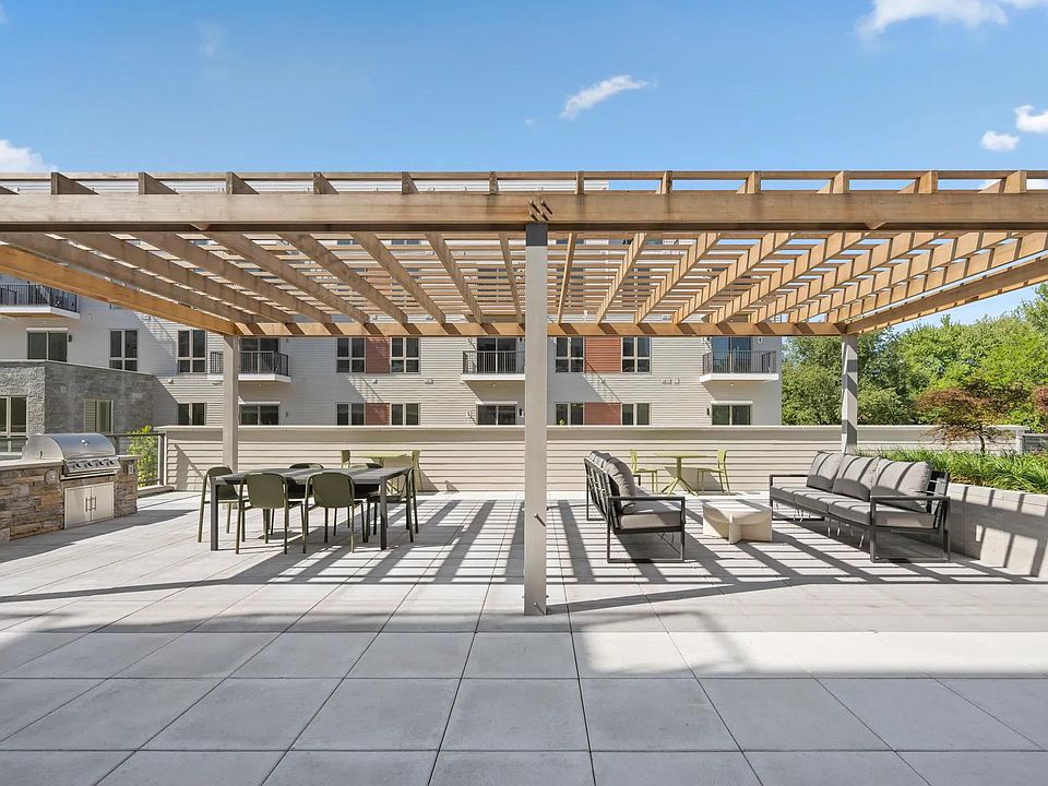 Fire up the grill and dine al fresco at Modera Newton in Newton, MA.