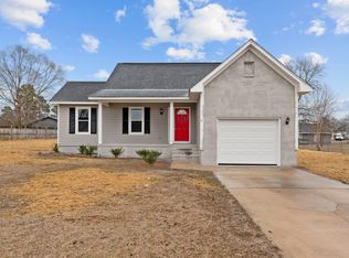5331 Marvin Dr, Spring Lake, NC 28390